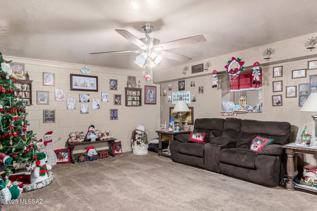 2036 S Avenida Ursa, Tucson, AZ 85710