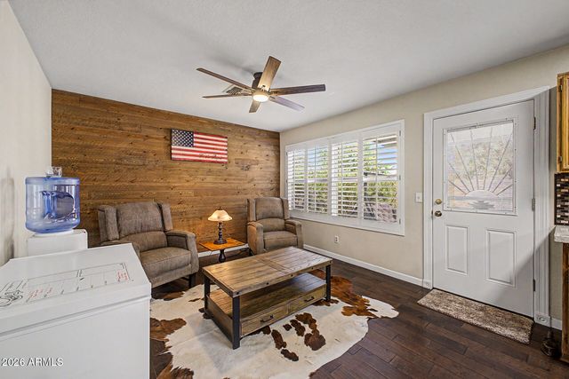 19401 N 6TH Place, Phoenix, AZ 85024