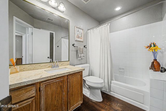 19401 N 6TH Place, Phoenix, AZ 85024