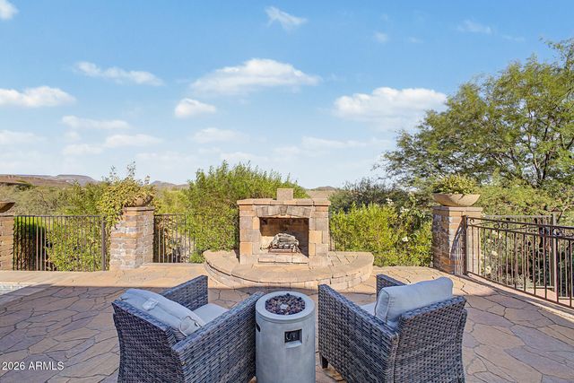 41809 N LA CANTERA Drive, Phoenix, AZ 85086