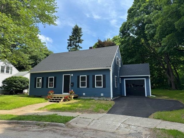 24 Bennington Court, Burlington, VT 05408