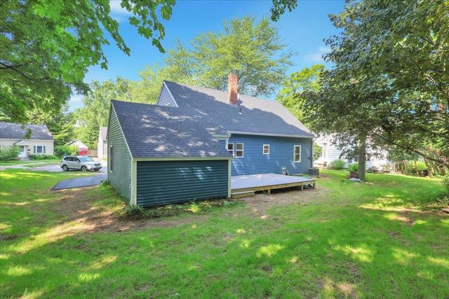 24 Bennington Court, Burlington, VT 05408