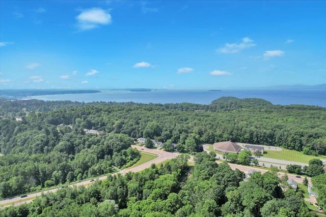 24 Bennington Court, Burlington, VT 05408