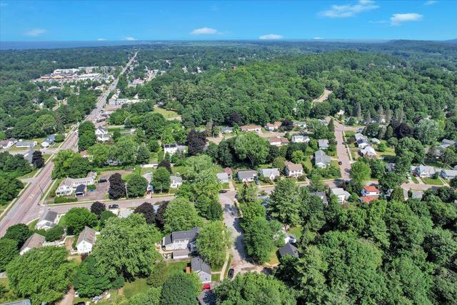 24 Bennington Court, Burlington, VT 05408