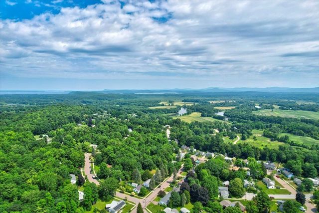 24 Bennington Court, Burlington, VT 05408