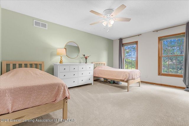 2525 Varsity Lane, Holt, MI 48842