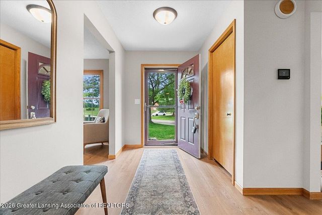 2525 Varsity Lane, Holt, MI 48842