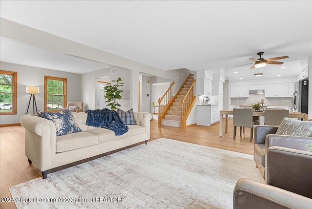 2525 Varsity Lane, Holt, MI 48842