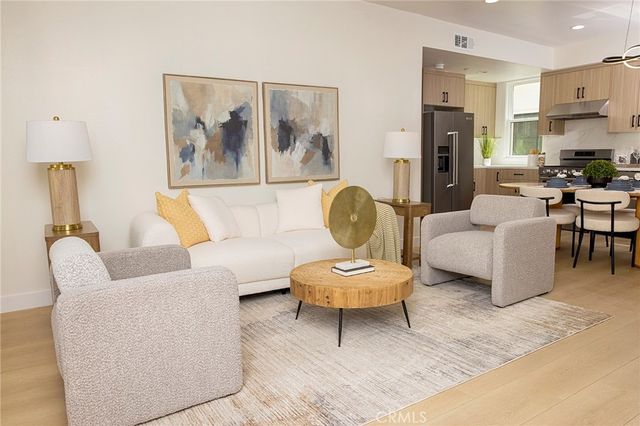 1025 La Cadena C, Arcadia, CA 91007