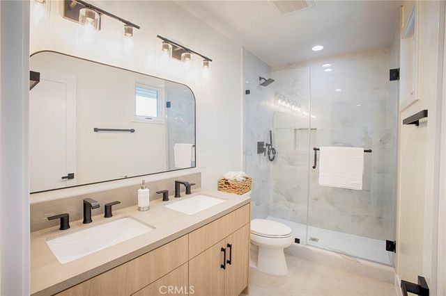 1025 La Cadena C, Arcadia, CA 91007