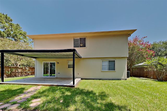 21746 Deep Pines Drive, Porter, TX 77365