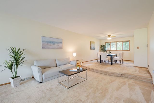 2319 Westwood Drive, Hillside, IL 60162