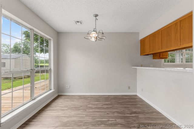 2317 SW Quail Run Drive, Claremore, OK 74019