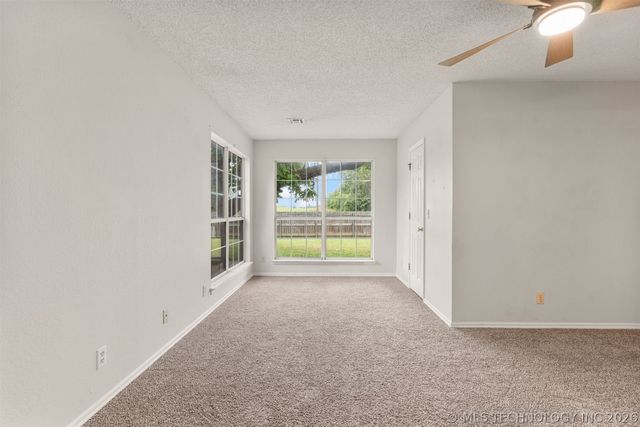 2317 SW Quail Run Drive, Claremore, OK 74019