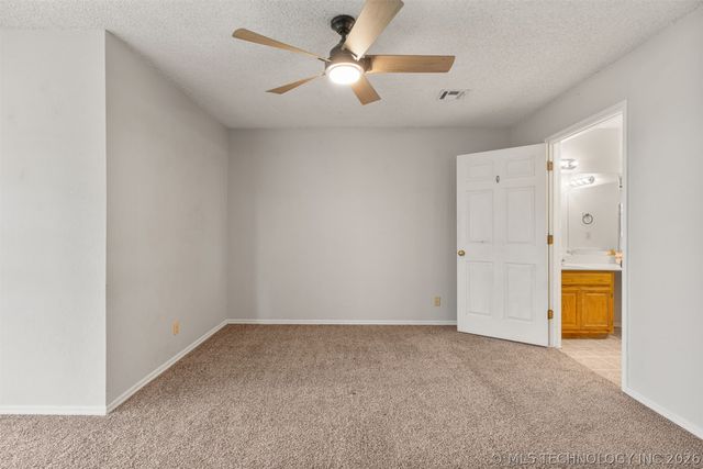 2317 SW Quail Run Drive, Claremore, OK 74019