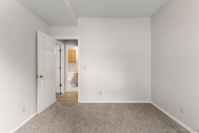 2317 SW Quail Run Drive, Claremore, OK 74019