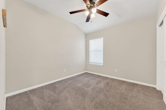 129 Salado DR, Kyle, TX 78640