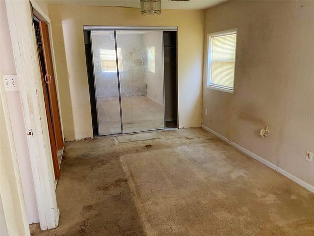 3213 E DIANA STREET, Tampa, FL 33610
