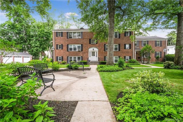 293 Manville Road D, Pleasantville, NY 10570