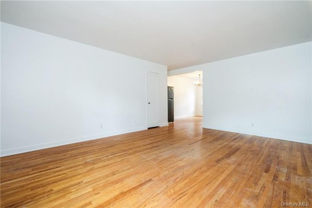 293 Manville Road D, Pleasantville, NY 10570