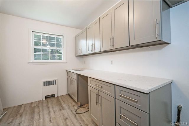 293 Manville Road D, Pleasantville, NY 10570