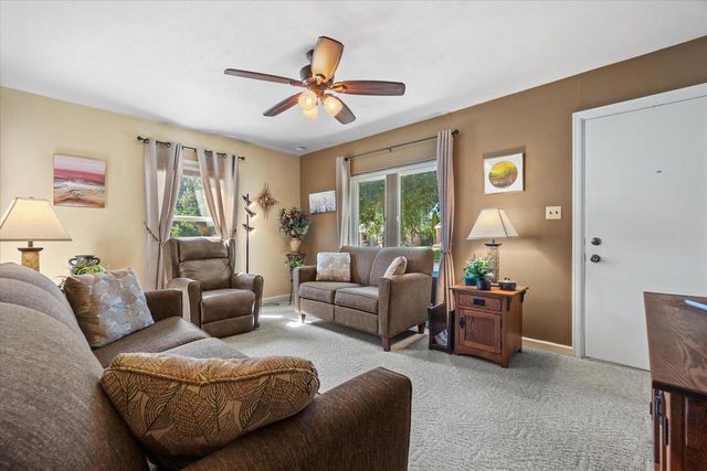 4386 S Burrell STREET, Milwaukee, WI 53207