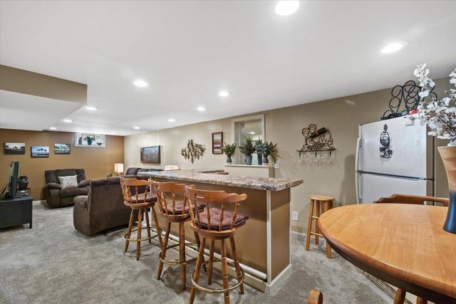 4386 S Burrell STREET, Milwaukee, WI 53207