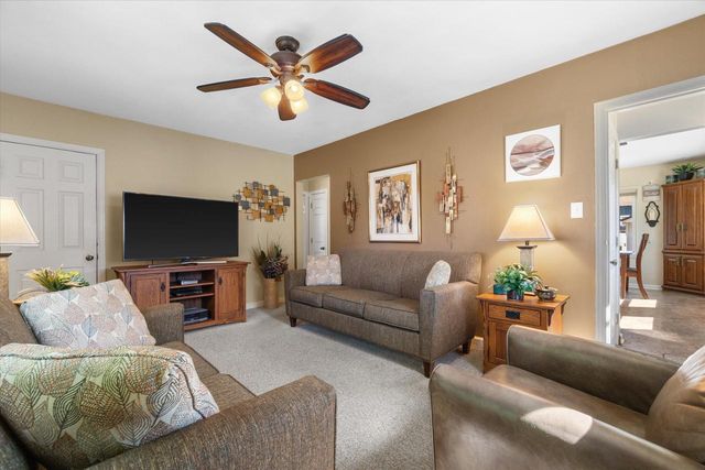 4386 S Burrell STREET, Milwaukee, WI 53207
