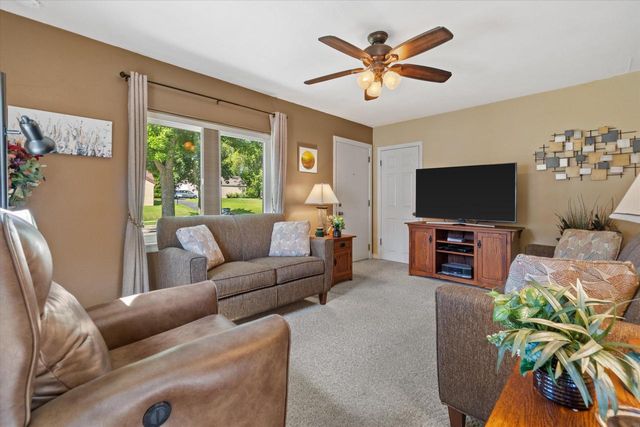4386 S Burrell STREET, Milwaukee, WI 53207
