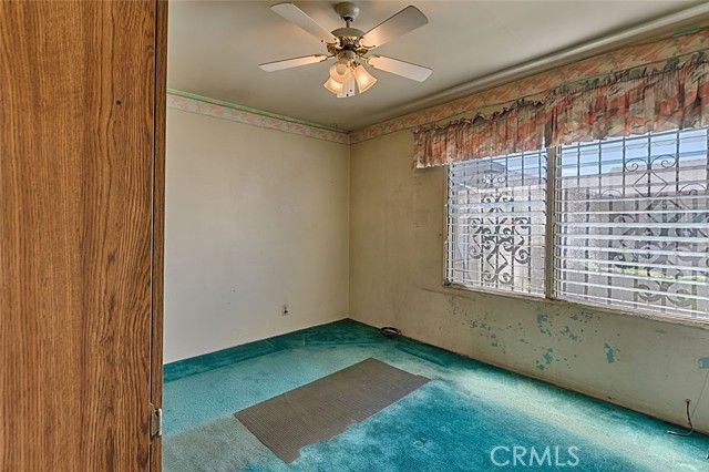 8006 Hooper, Los Angeles, CA 90001