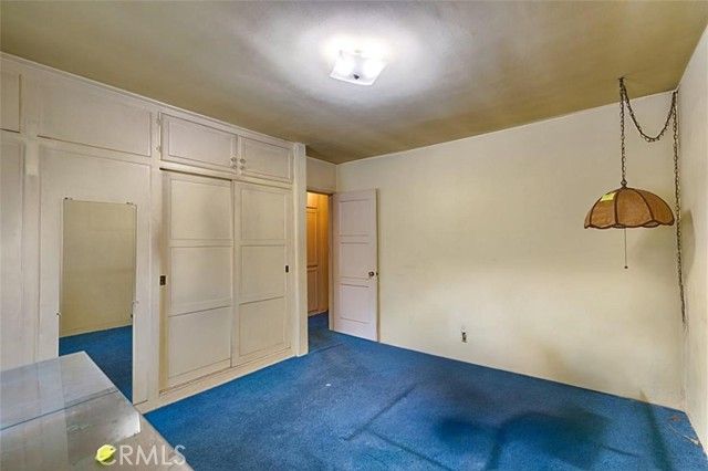 8006 Hooper, Los Angeles, CA 90001