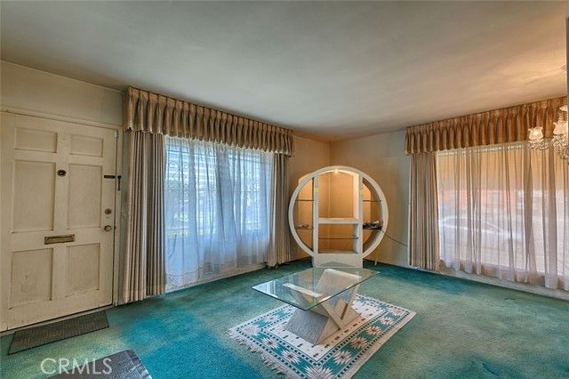 8006 Hooper, Los Angeles, CA 90001