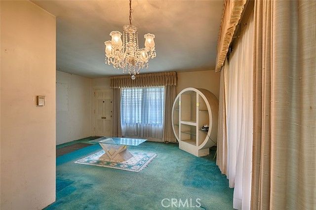 8006 Hooper, Los Angeles, CA 90001