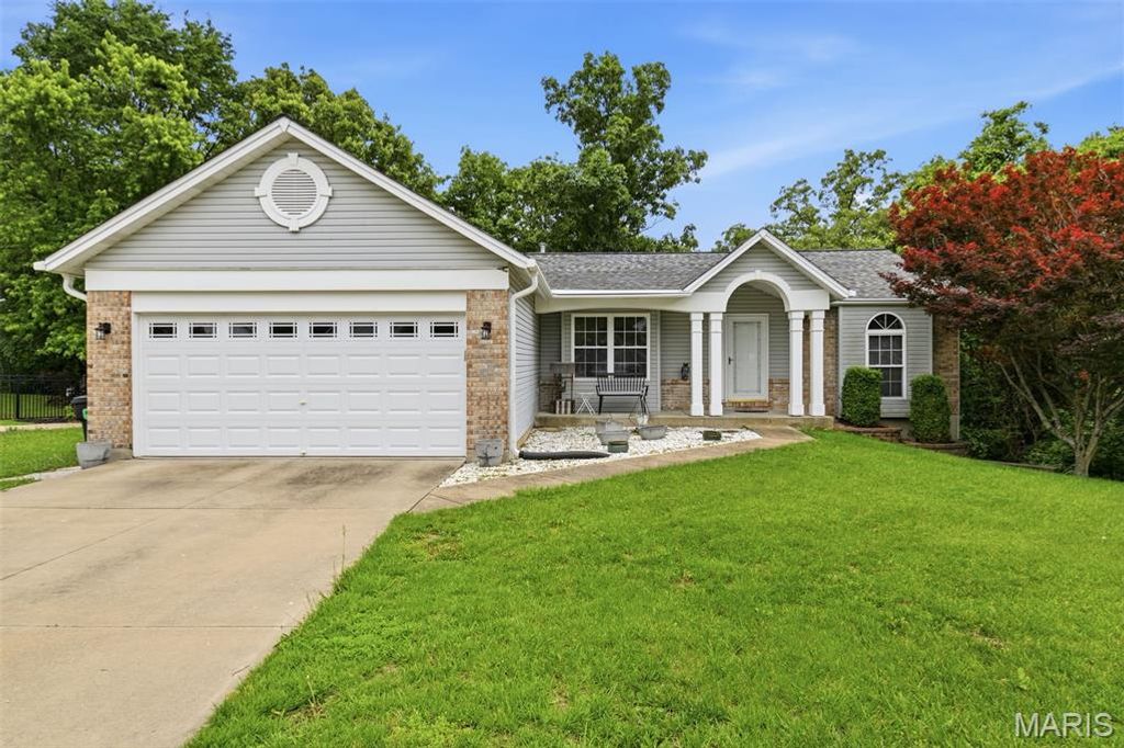 141 Greenstone Drive, Unincorporated, MO 63303