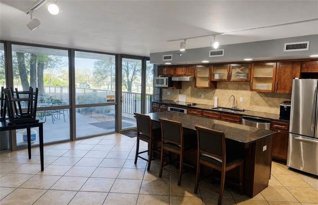 600 Admiral Boulevard 907, Kansas City, MO 64106