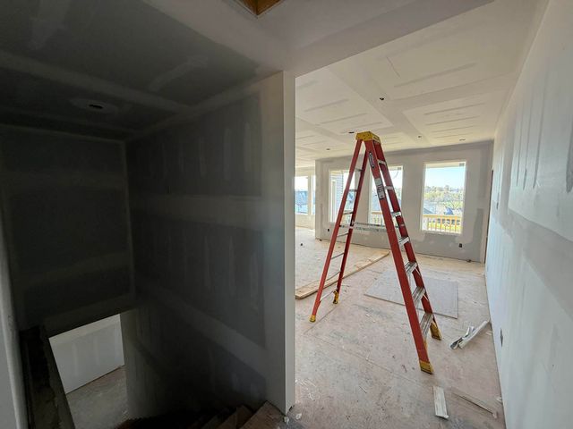 2119 N 25th Street, Ozark, MO 65721