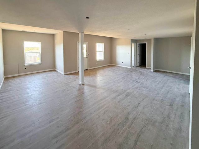 2119 N 25th Street, Ozark, MO 65721