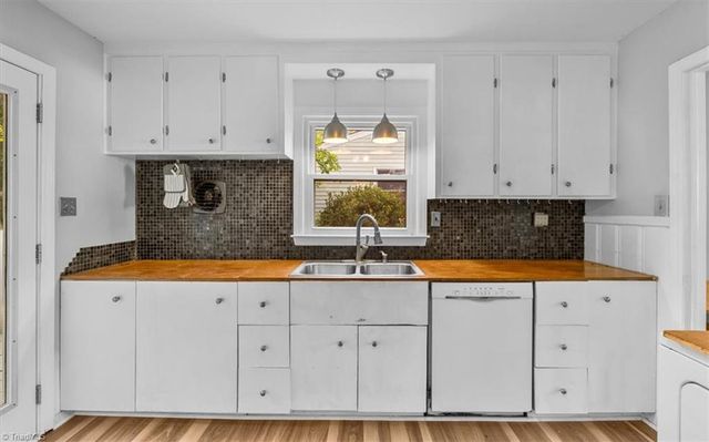2714 Evergreen Drive, Greensboro, NC 27408
