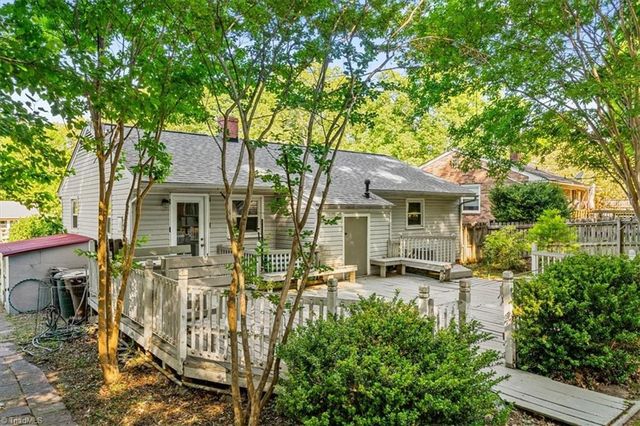 2714 Evergreen Drive, Greensboro, NC 27408