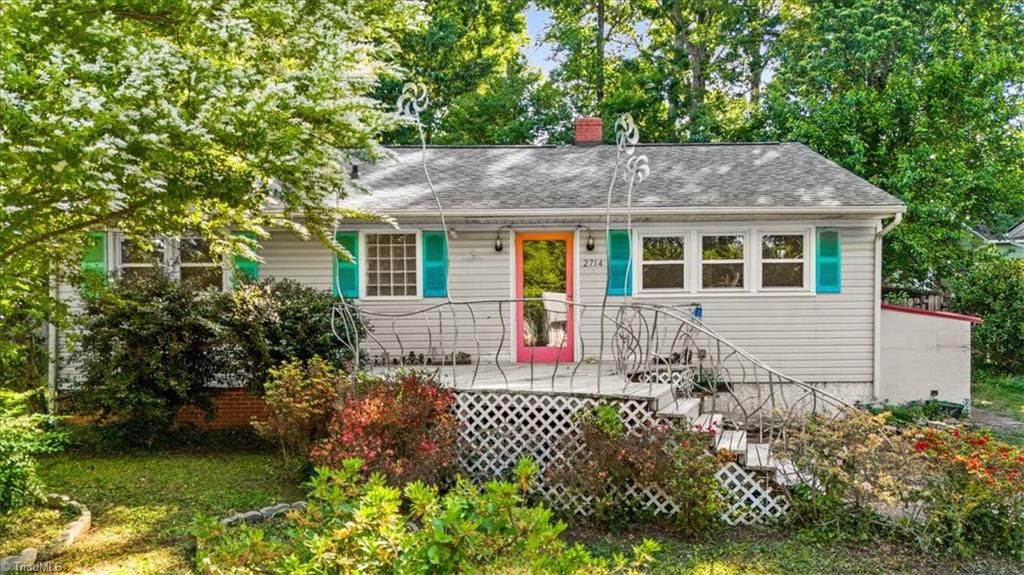 2714 Evergreen Drive, Greensboro, NC 27408