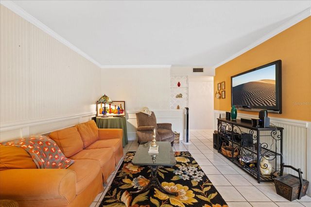 12510 NOREAST LAKE DRIVE, Tampa, FL 33612