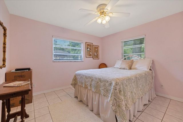 12510 NOREAST LAKE DRIVE, Tampa, FL 33612
