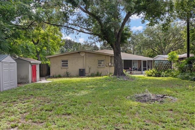 12510 NOREAST LAKE DRIVE, Tampa, FL 33612
