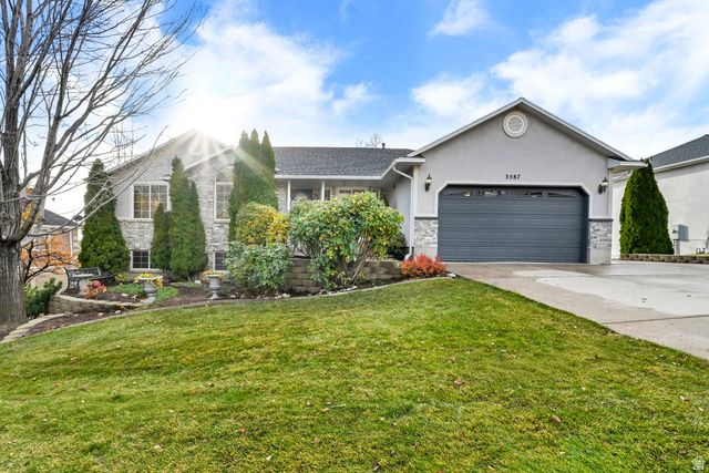 3587 N LAKEVIEW DR, North Ogden, UT 84414