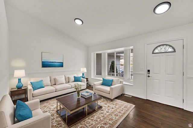 3587 N LAKEVIEW DR, North Ogden, UT 84414