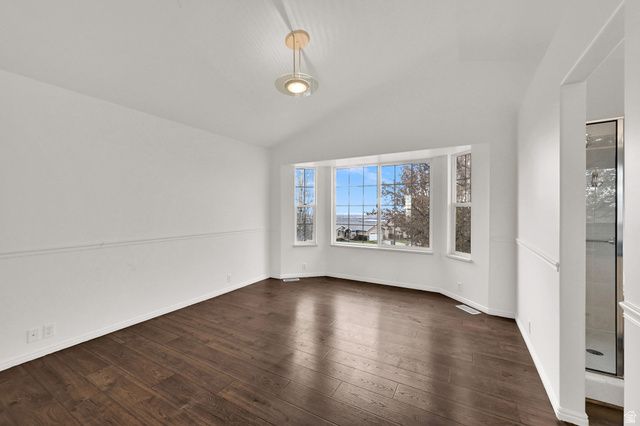 3587 N LAKEVIEW DR, North Ogden, UT 84414