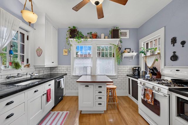 1202 S Layton BOULEVARD, Milwaukee, WI 53215