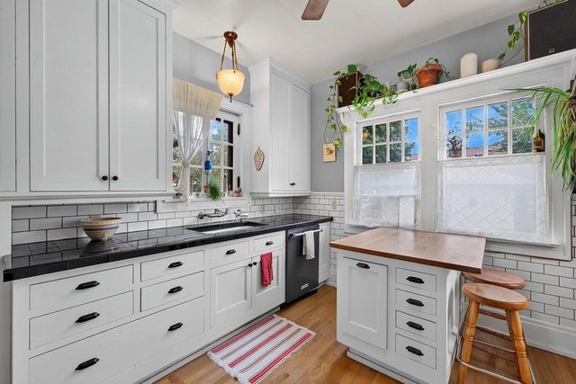 1202 S Layton BOULEVARD, Milwaukee, WI 53215