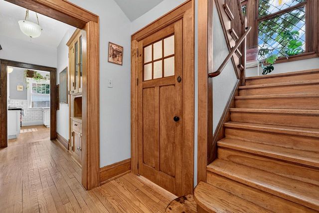 1202 S Layton BOULEVARD, Milwaukee, WI 53215