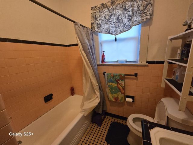 1301 N 26TH AVENUE, Tampa, FL 33605